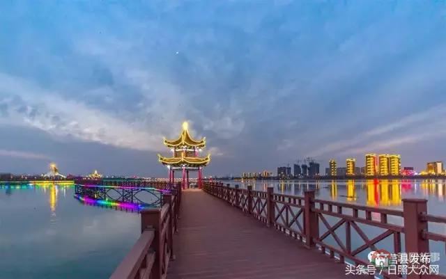 莒縣沭河公園夜景，真是美！