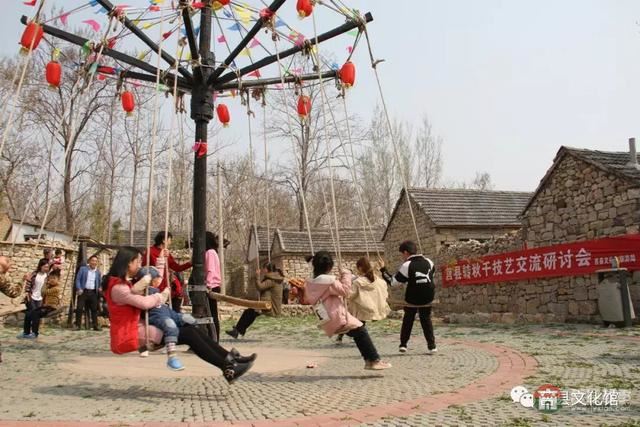 省級非遺文化之莒縣轉(zhuǎn)秋千會